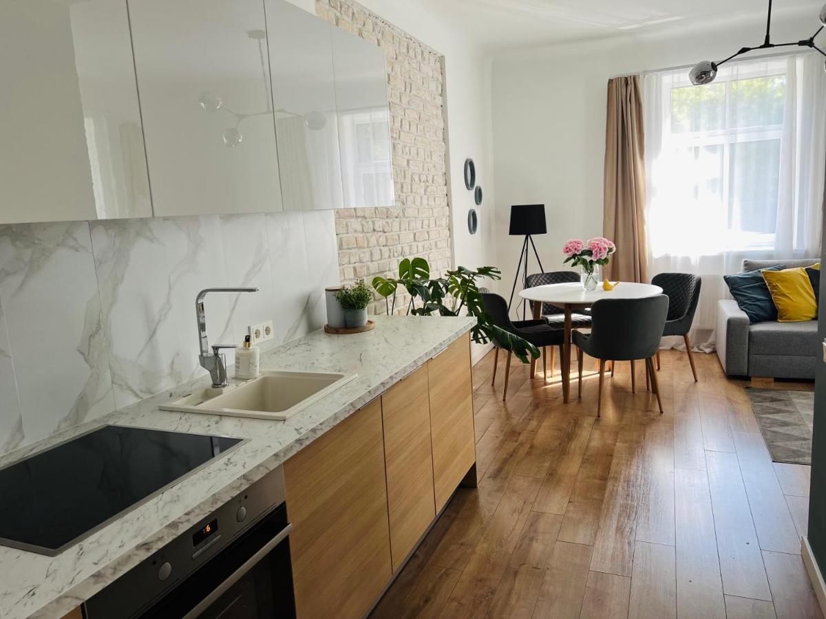 The Right Coast Apartment With Free Private Parking Rīga Exterior foto