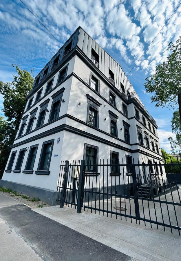 The Right Coast Apartment With Free Private Parking Rīga Exterior foto